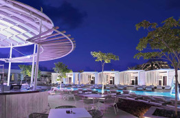 Émirats Arabes Unis - Dubai - Sofitel Dubai The Obelisk - Soleil Pool & Lounge