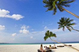 Maldives - Angsana Velavaru - Cocktail à la plage