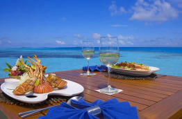 Maldives - Medhufushi Island Resort - Dîner romantique