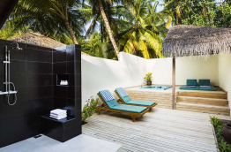 Maldives - Meeru Island Resort - Jac. Beach Villa