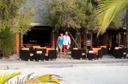 Maldives - Meeru Island Resort - Kakuni Bar