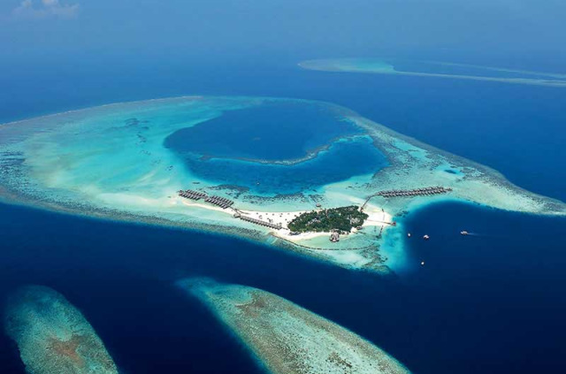 Maldives - Constance Moofushi Resort 