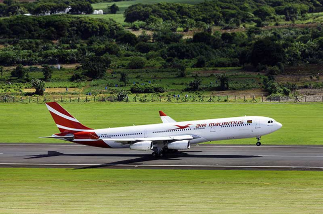 Air Mauritius - A340-300 au décolage