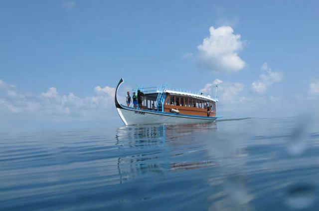 Maldives - Reethi Beach Resort - Centre de plongée Sea Explorer - Le bateau