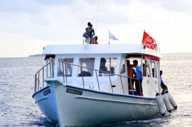 Maldives -Vilamendhoo - Le centre de plongée - Le bateau